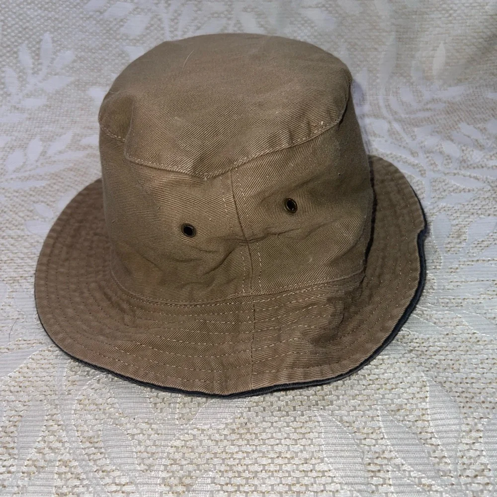 Pugs Gear Kids reversible Brown - Black Bucket Hat